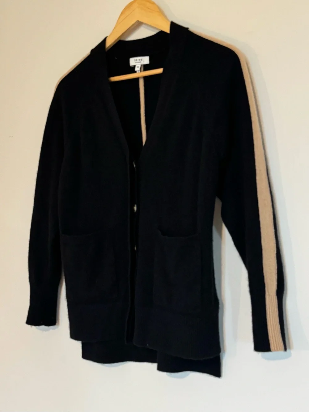 Reiss 🖤 black